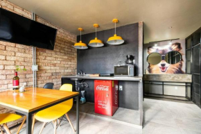 Famous Loft #1 Metro Near Coyoacán & Downtown!